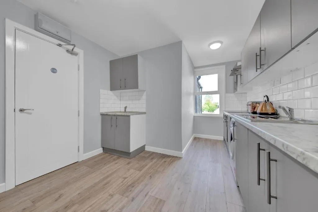 Guest house West Drayton Stays - Ub7 Bellclose Yiewsley
