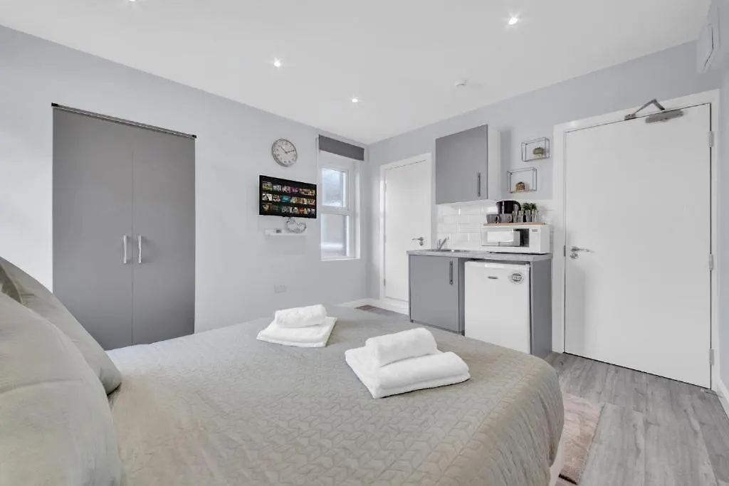 Guest house West Drayton Stays - Ub7 Bellclose Yiewsley