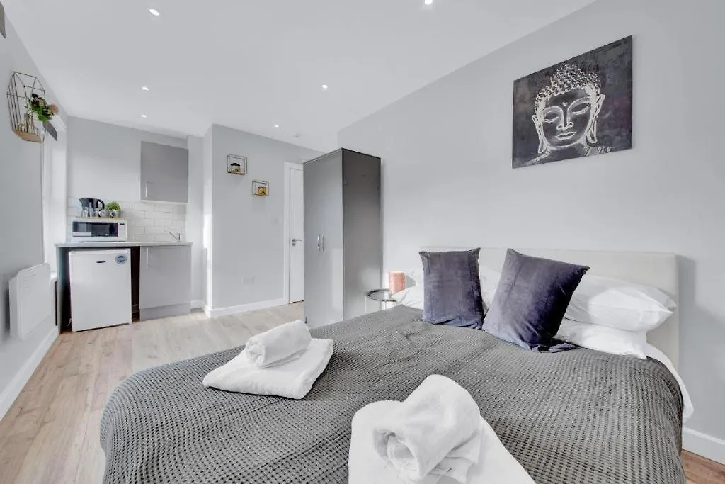 Guest house West Drayton Stays - Ub7 Bellclose Yiewsley